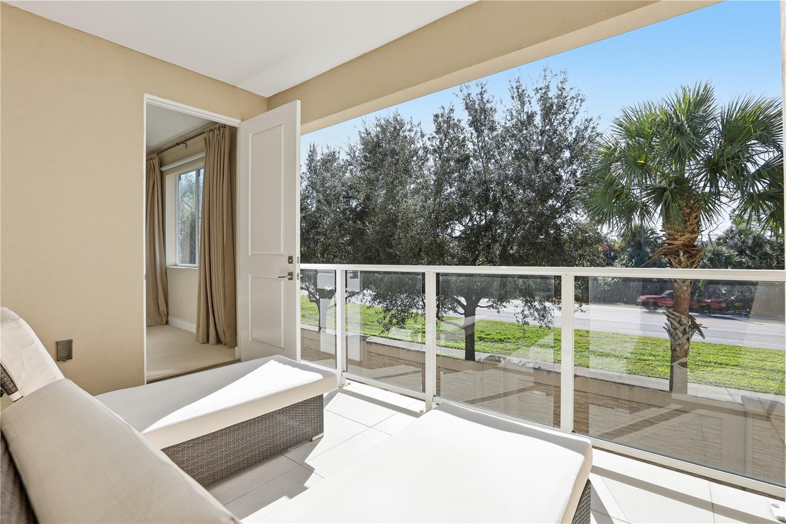 MAGIC VILLAGE - Residential