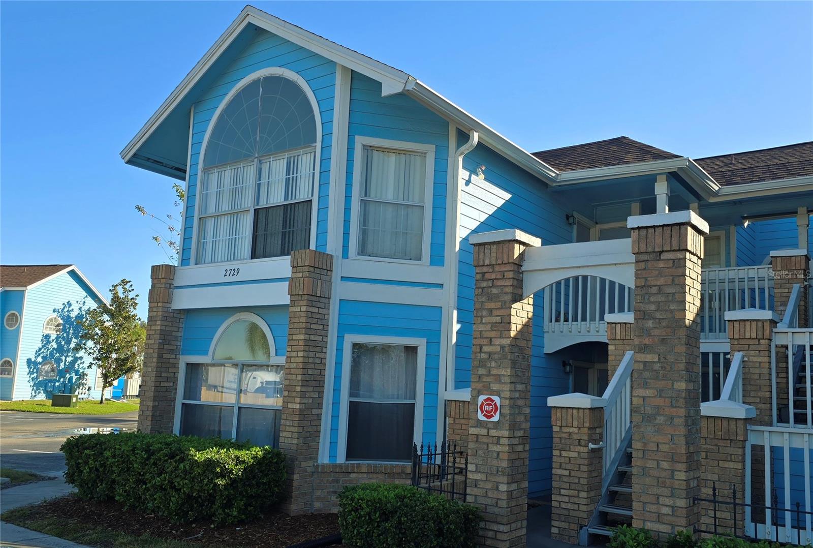 VILLAS AT SOMERSET THE - Residential