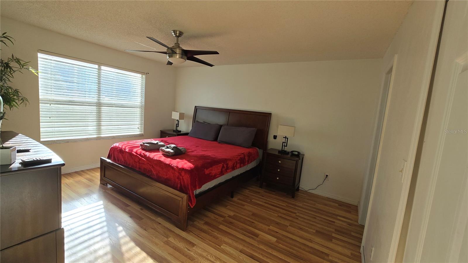 VILLAS AT SOMERSET THE - Residential