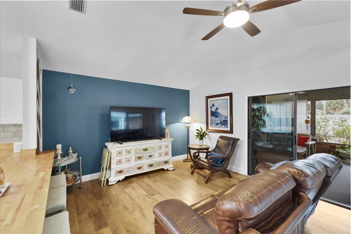 BREAKAWAY TRAILS PH 02 - Residential