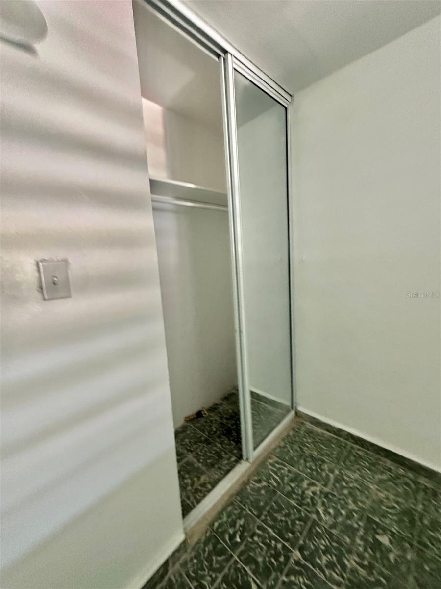 URB. COUNTRY CLUB - Residential