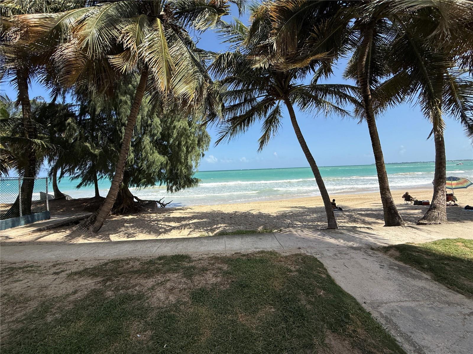 CONDOMINIUM WALDORF TOWER - Residential