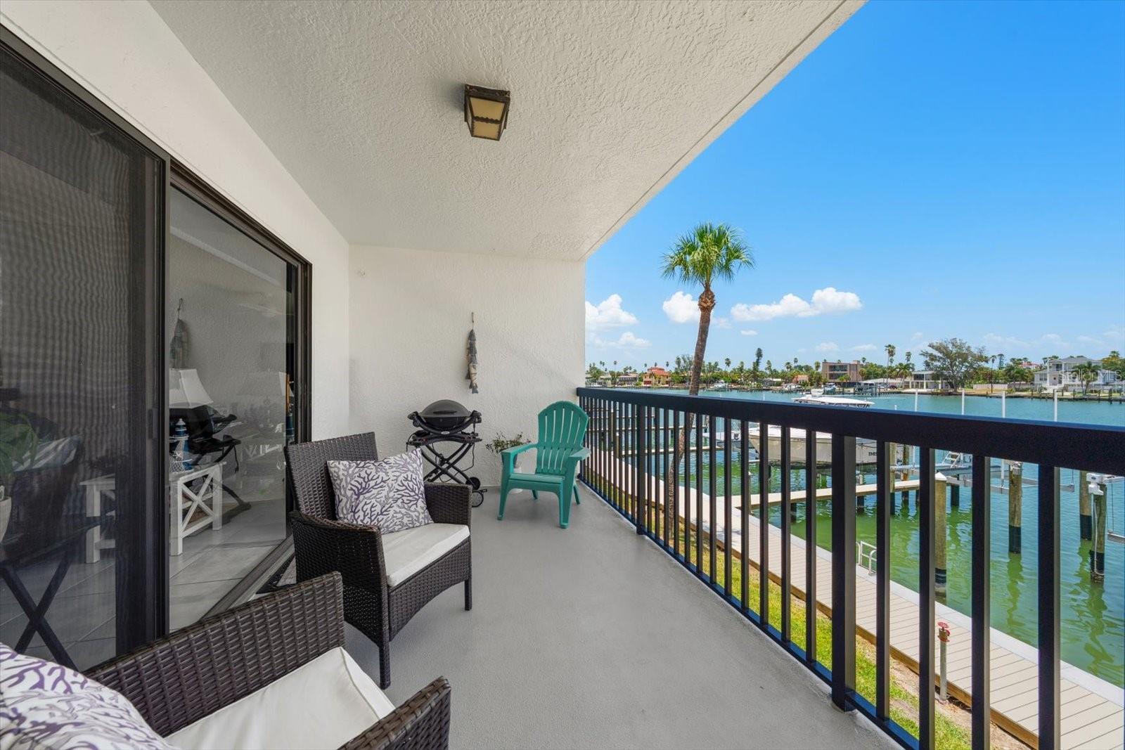 3111 PASS A GRILLE WAY 110