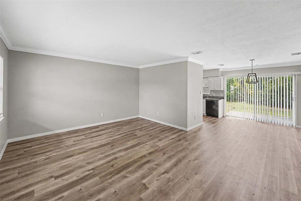Photo of 4101 Bluefish Drive SE, St Petersburg, FL 33705 (MLS # O6424902)