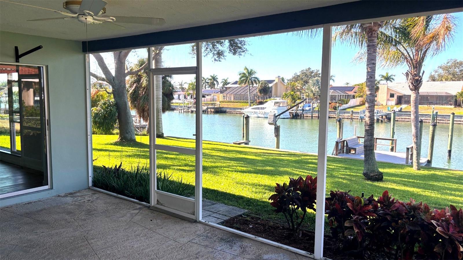 BROADWATER UNIT 2 BLK P - Residential Lease