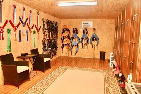 Tiny photo for 19830 SE 15th Place, Morriston, FL 32668 (MLS # OM705690)