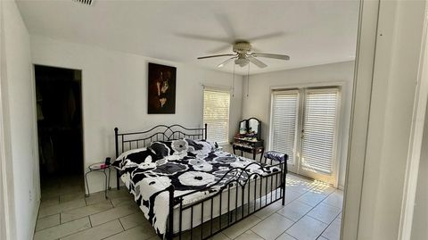 Tiny photo for 19830 SE 15th Place, Morriston, FL 32668 (MLS # OM705690)