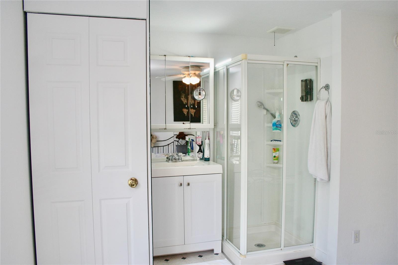 WINDING OAKS ESTATES - Residential