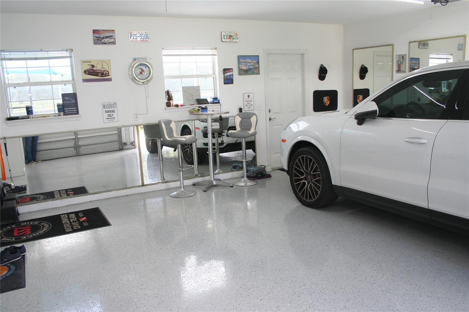 WINDING OAKS ESTATES - Residential