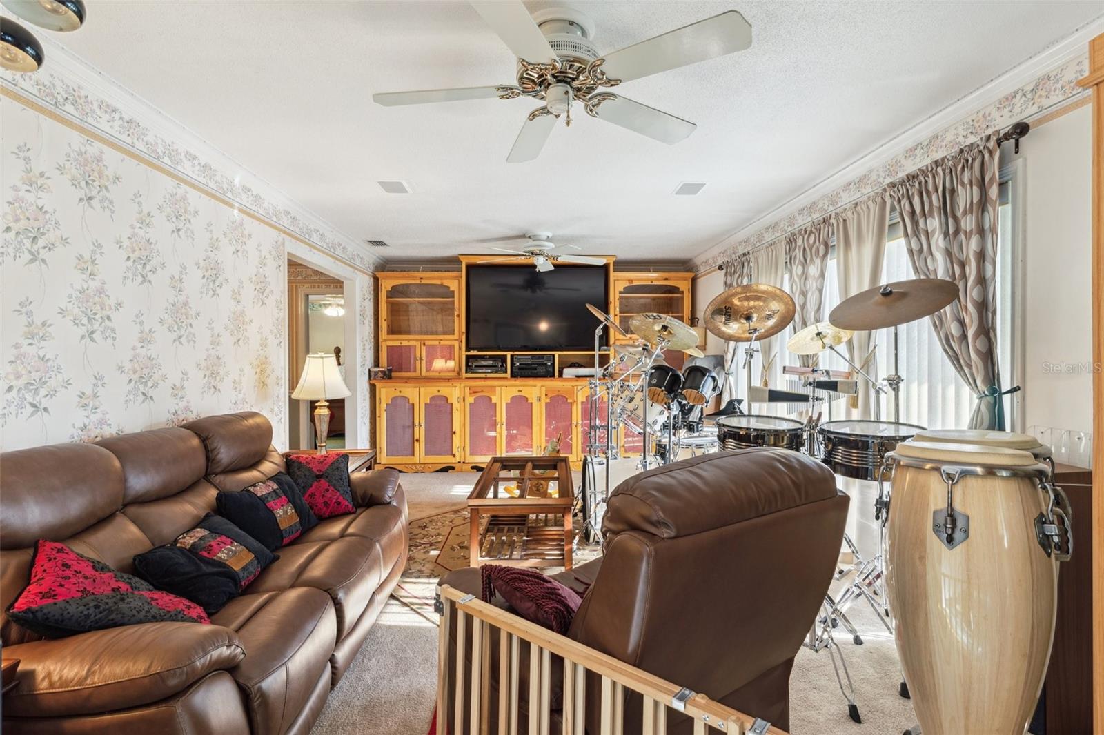 5547 KINGSWOOD DRIVE