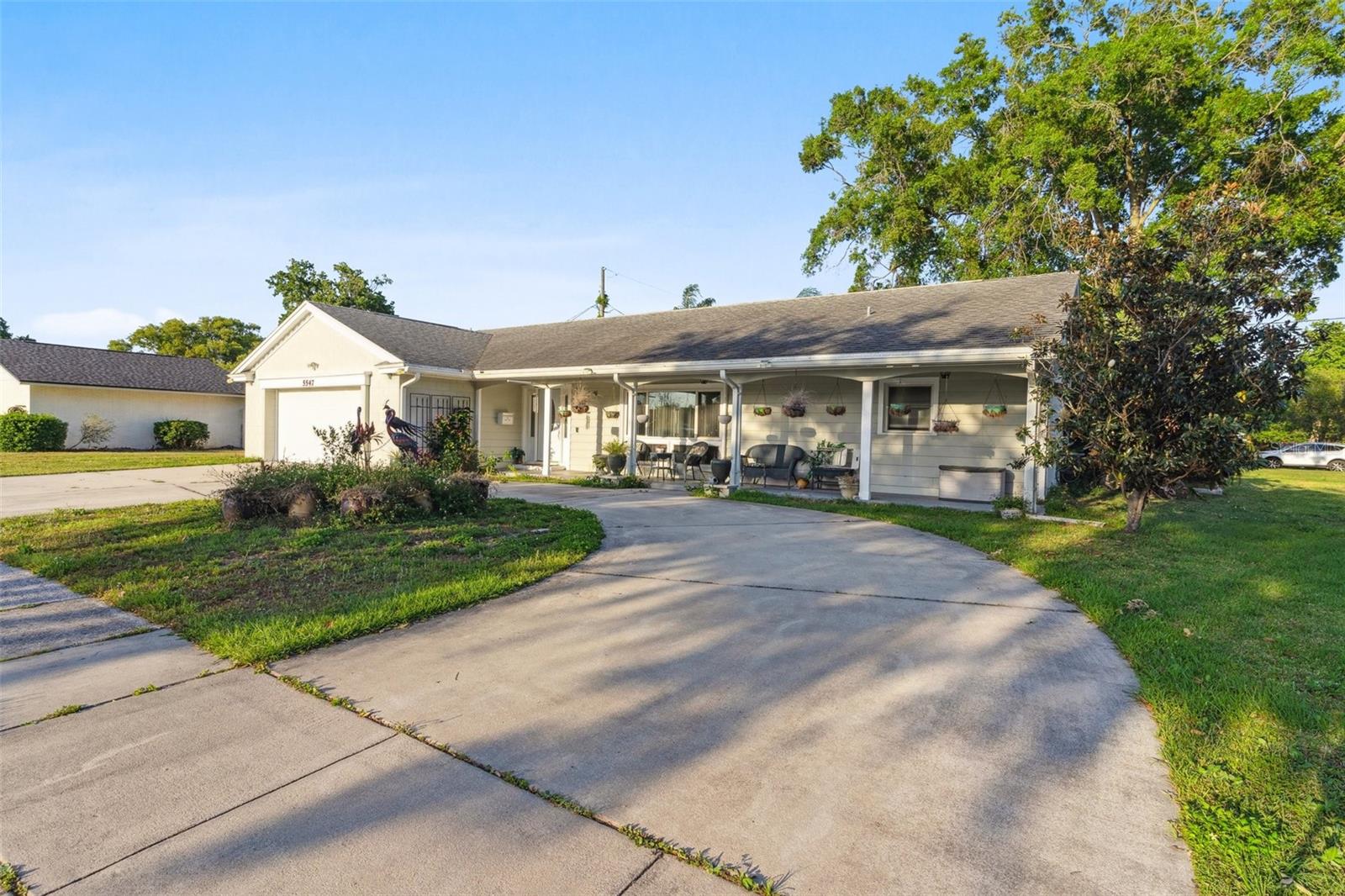 5547 KINGSWOOD DRIVE