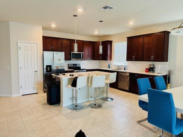 2749 HILLTOP LOOP