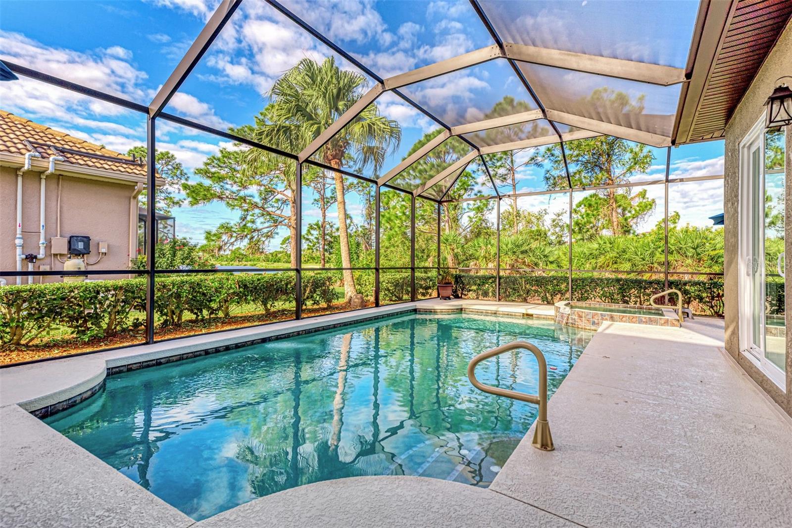 HERON CREEK - Residential