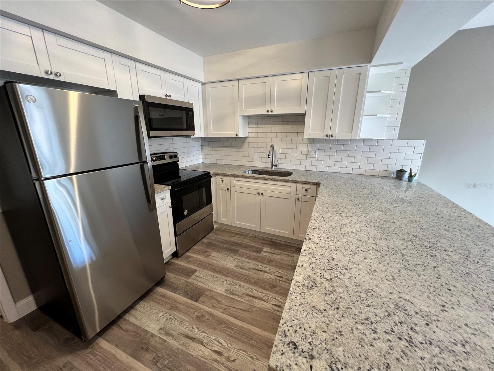 HANAN ESTATES - Residential Lease