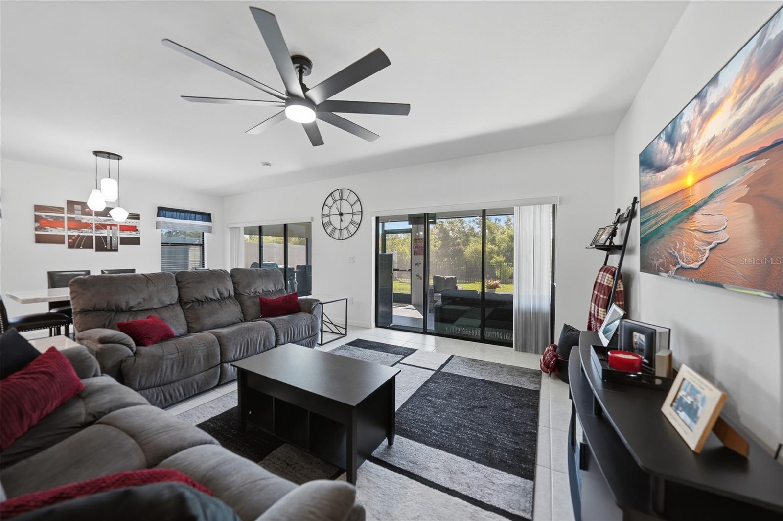 VILLA MILANO PH 4-6 - Residential