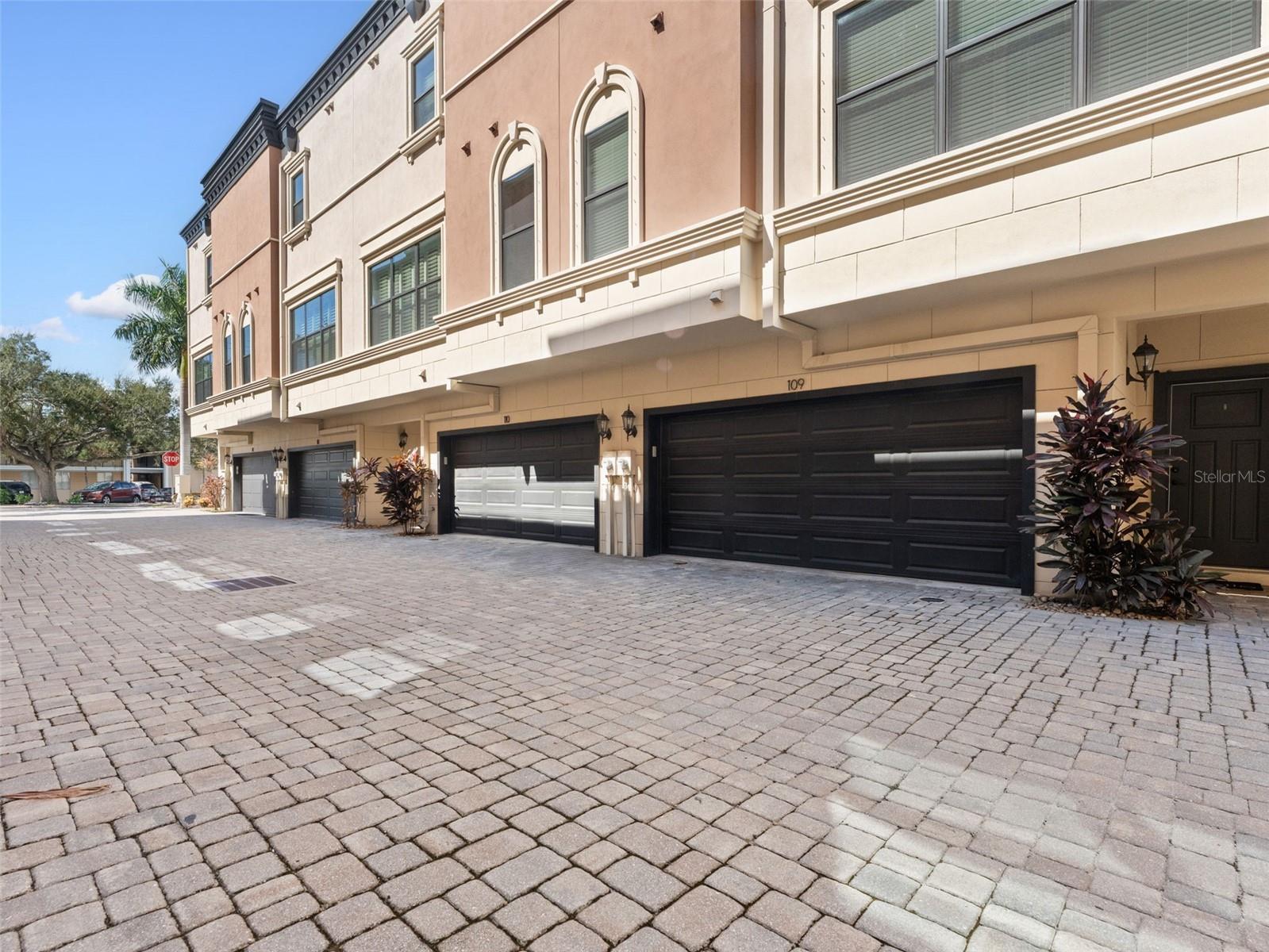 WESTMINSTER MANOR TWNHMS - Residential Lease