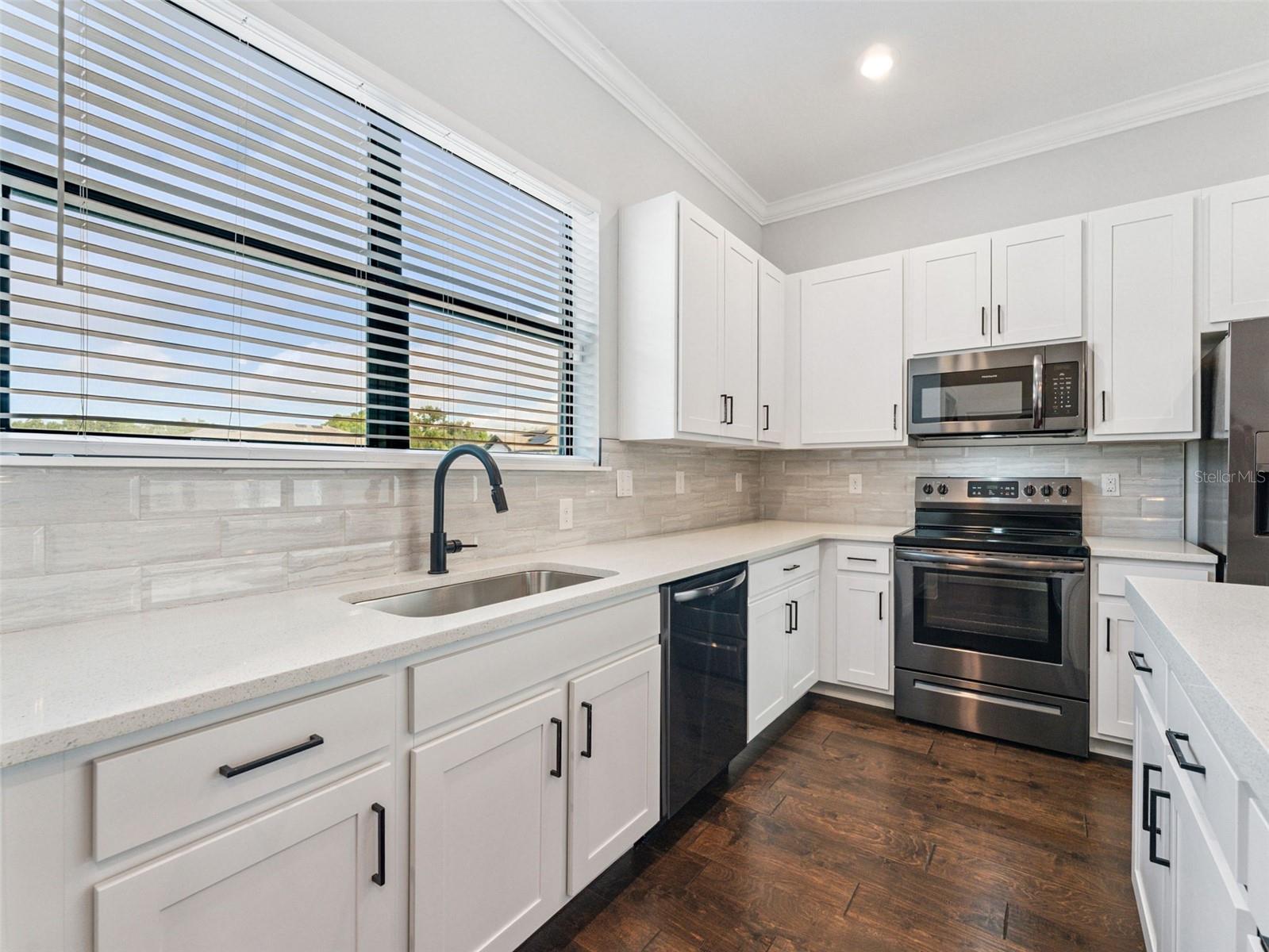 WESTMINSTER MANOR TWNHMS - Residential Lease