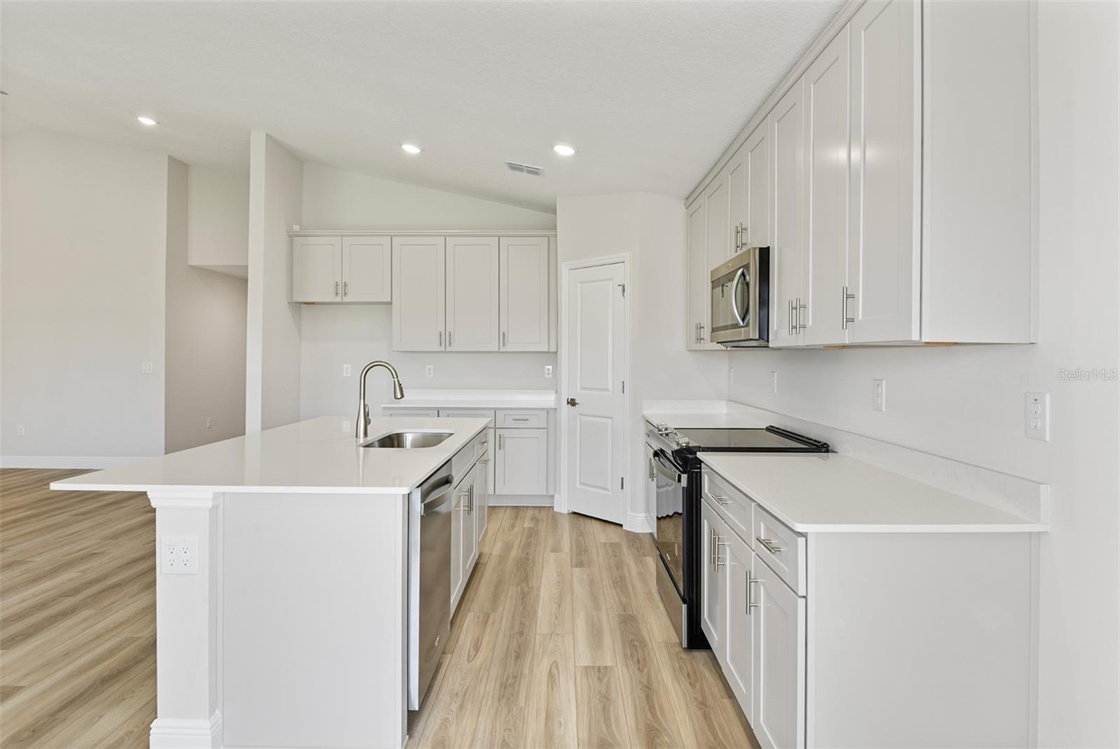 CHERRYWOOD PRESERVE - Residential