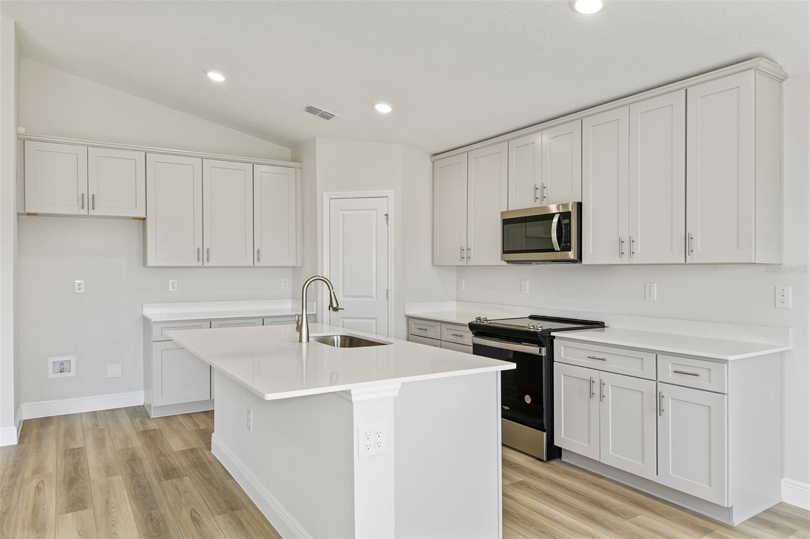 CHERRYWOOD PRESERVE - Residential