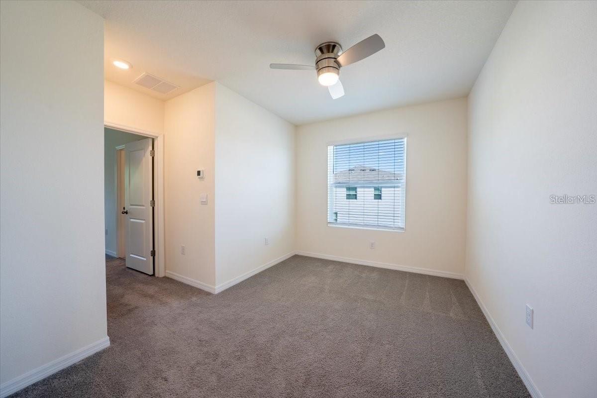 WOODLEAF HAMMOCK AT LAKEWOOD RANCH - Residential