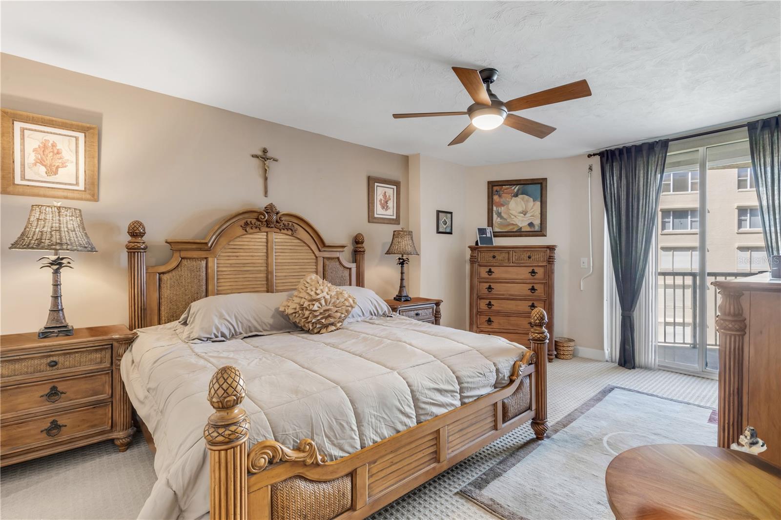 TOWERS AT PONCE INLET TOWER 01 CONDO - Residential