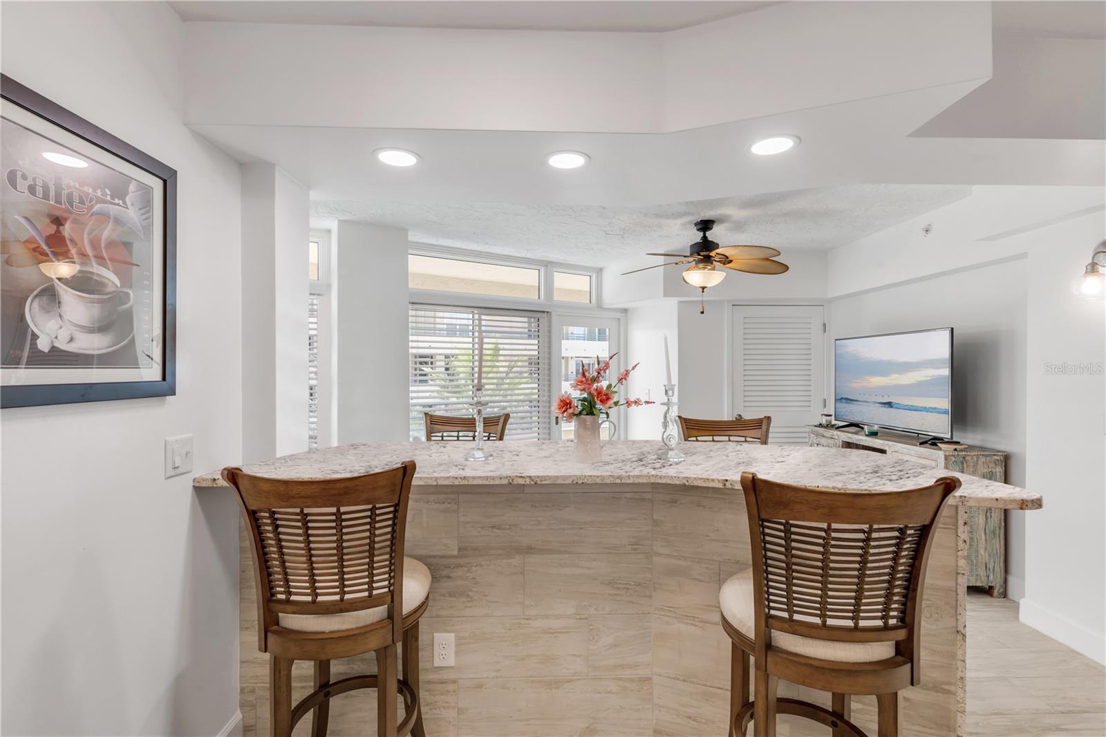 TOWERS AT PONCE INLET TOWER 01 CONDO - Residential