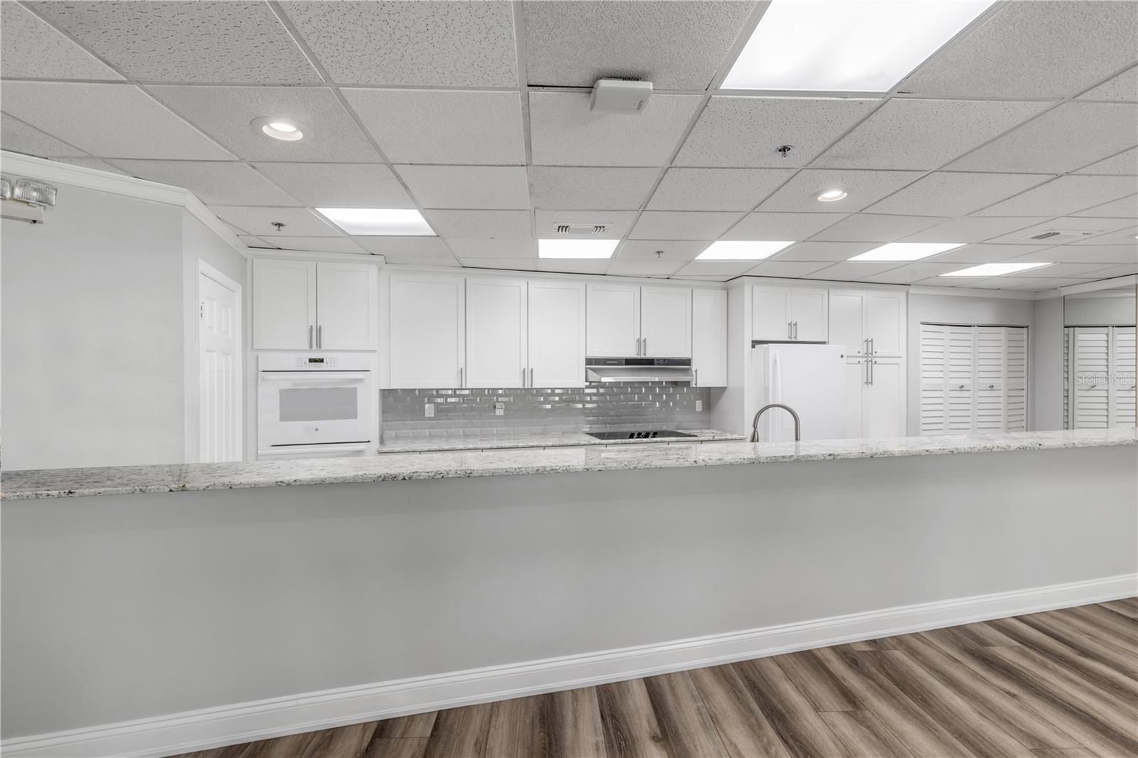 TOWERS AT PONCE INLET TOWER 01 CONDO - Residential