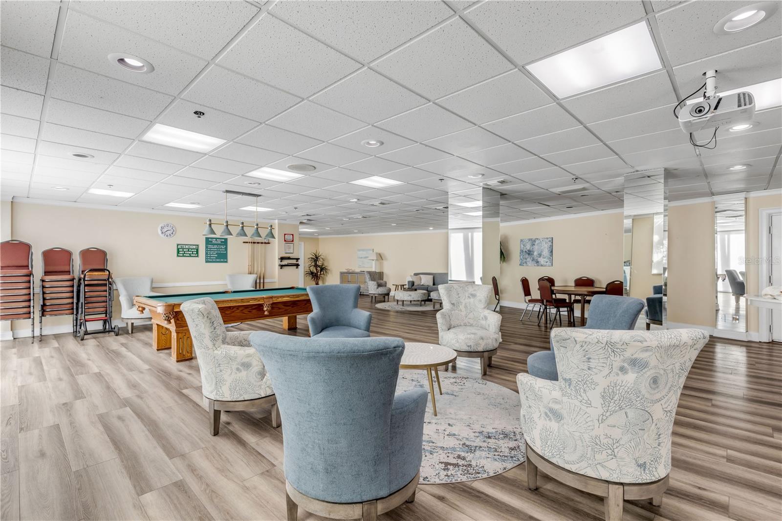 TOWERS AT PONCE INLET TOWER 01 CONDO - Residential