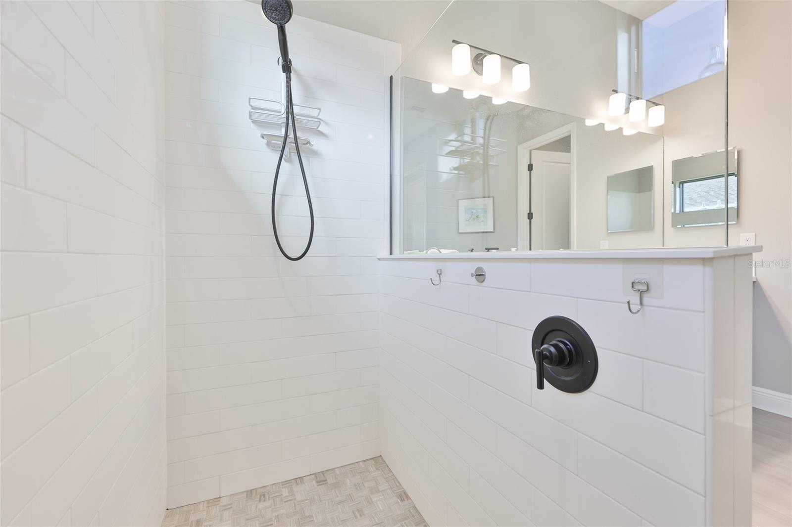 CANOE CREEK PH III - Residential