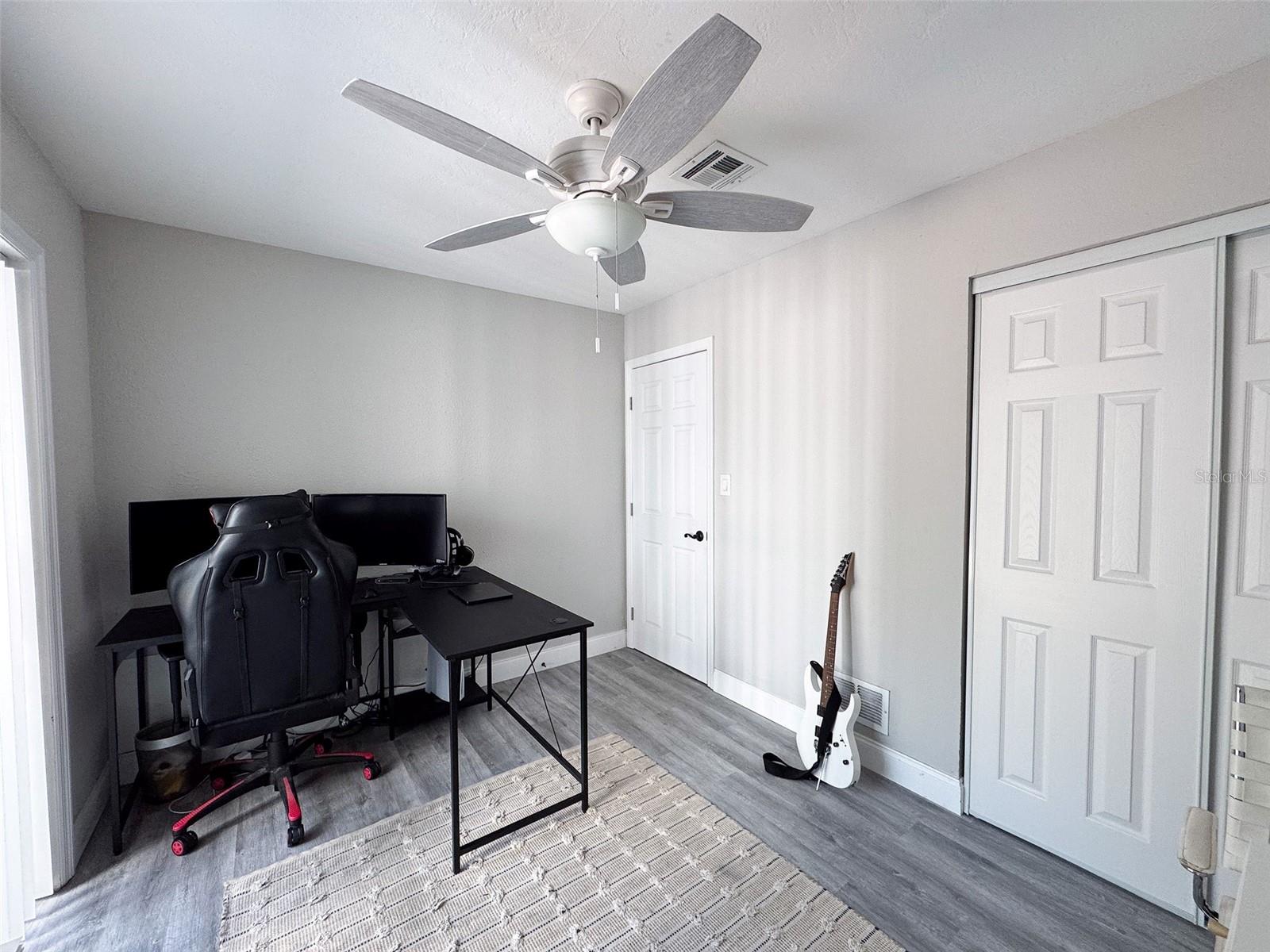 SOUTH GATE RIDGE 03 - Residential