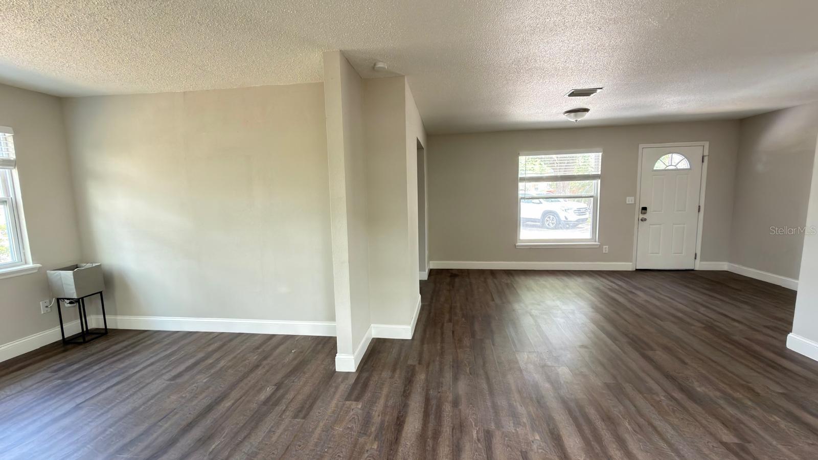 RICHMOND ESTATES - Residential Lease