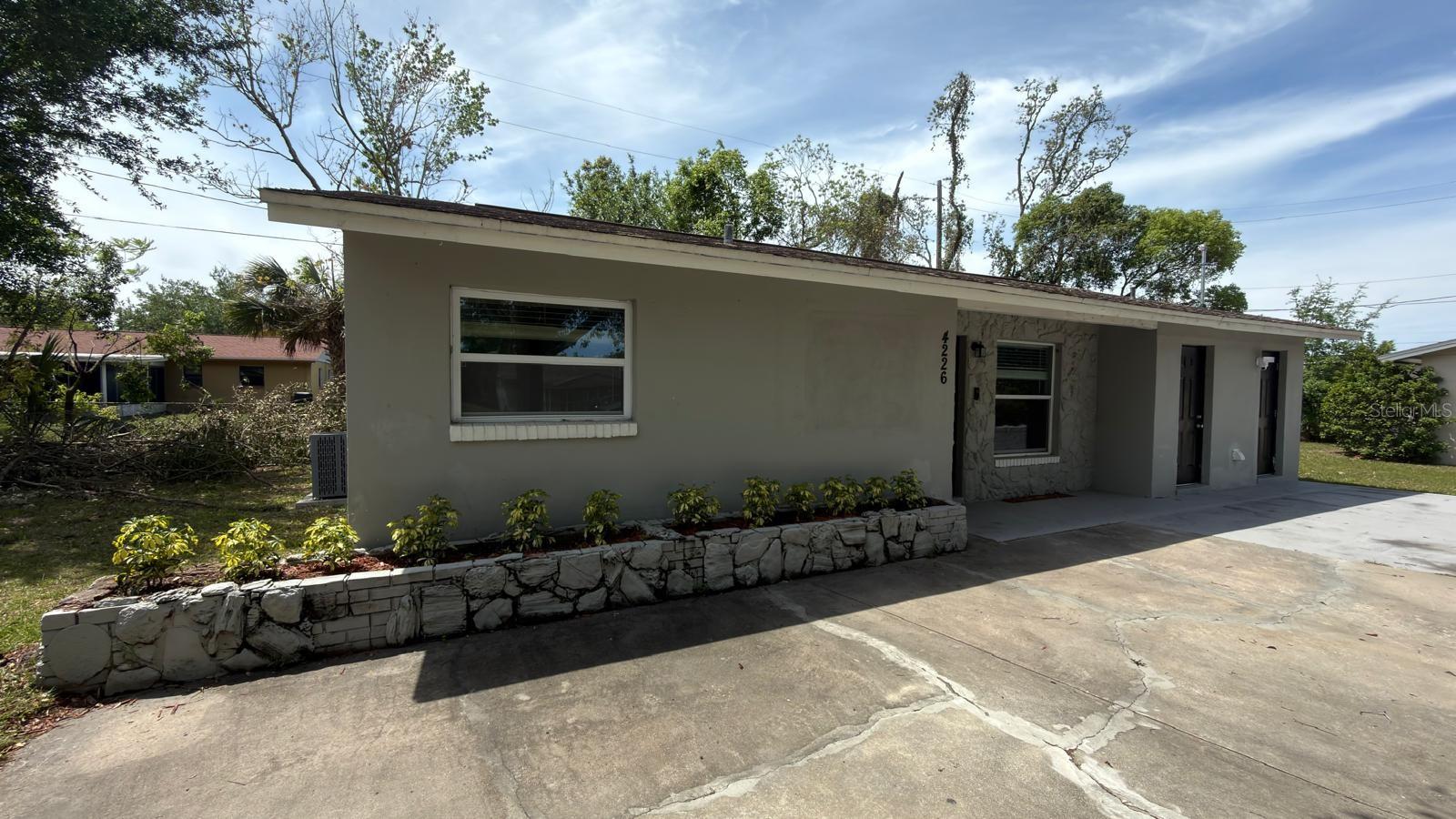 RICHMOND ESTATES - Residential Lease