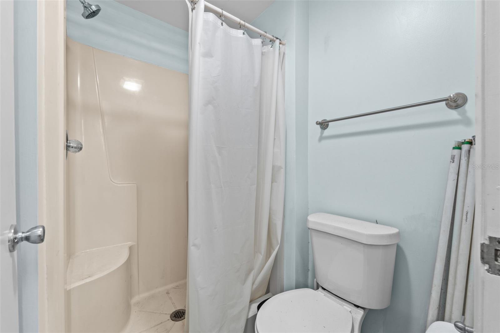 HARBOR VIEW 1 - Residential