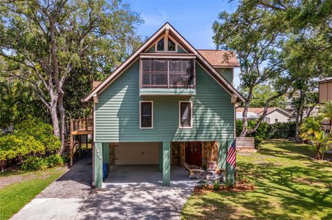Photo of 12869 Poinsettia Avenue, Seminole, FL 33776 (MLS # TB8492689)