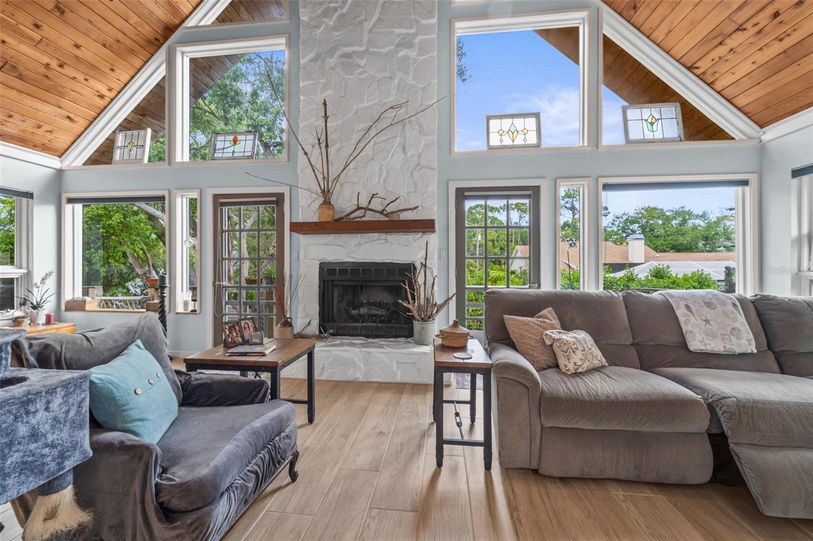 HARBOR VIEW 1 - Residential