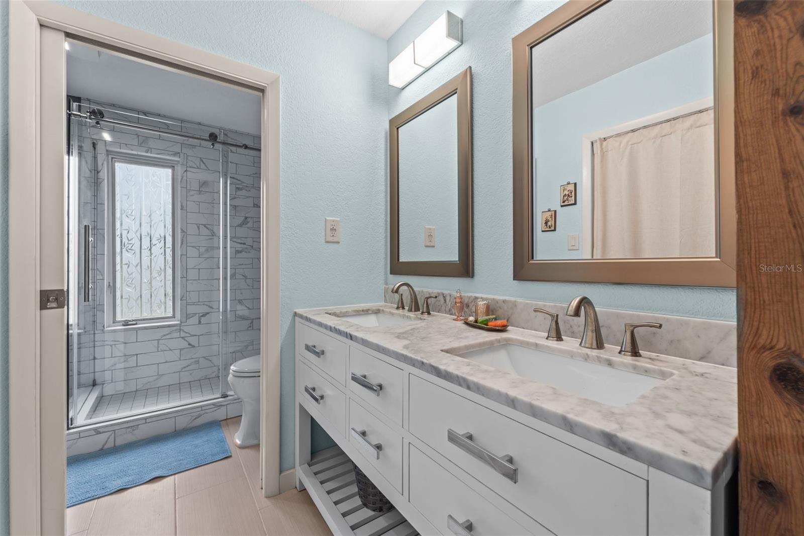 HARBOR VIEW 1 - Residential