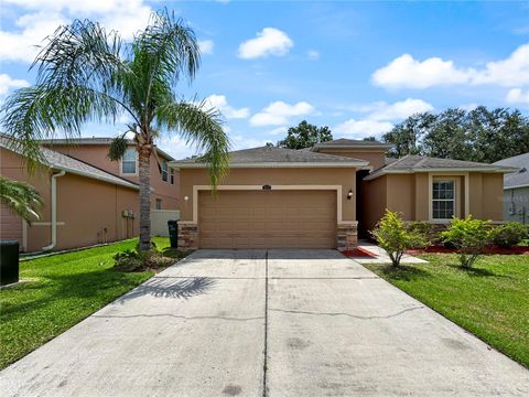 Photo of 4079 Pacente Loop, Wesley Chapel, FL 33543 (MLS # TB8398981)