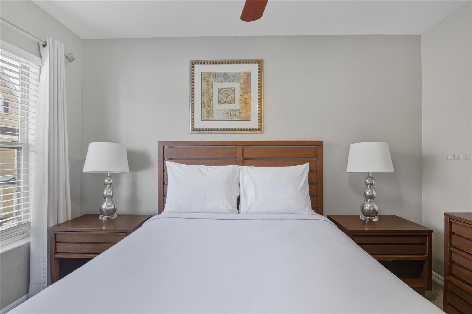 VILLAS AT SEVEN DWARFS LANE CONDO - Residential