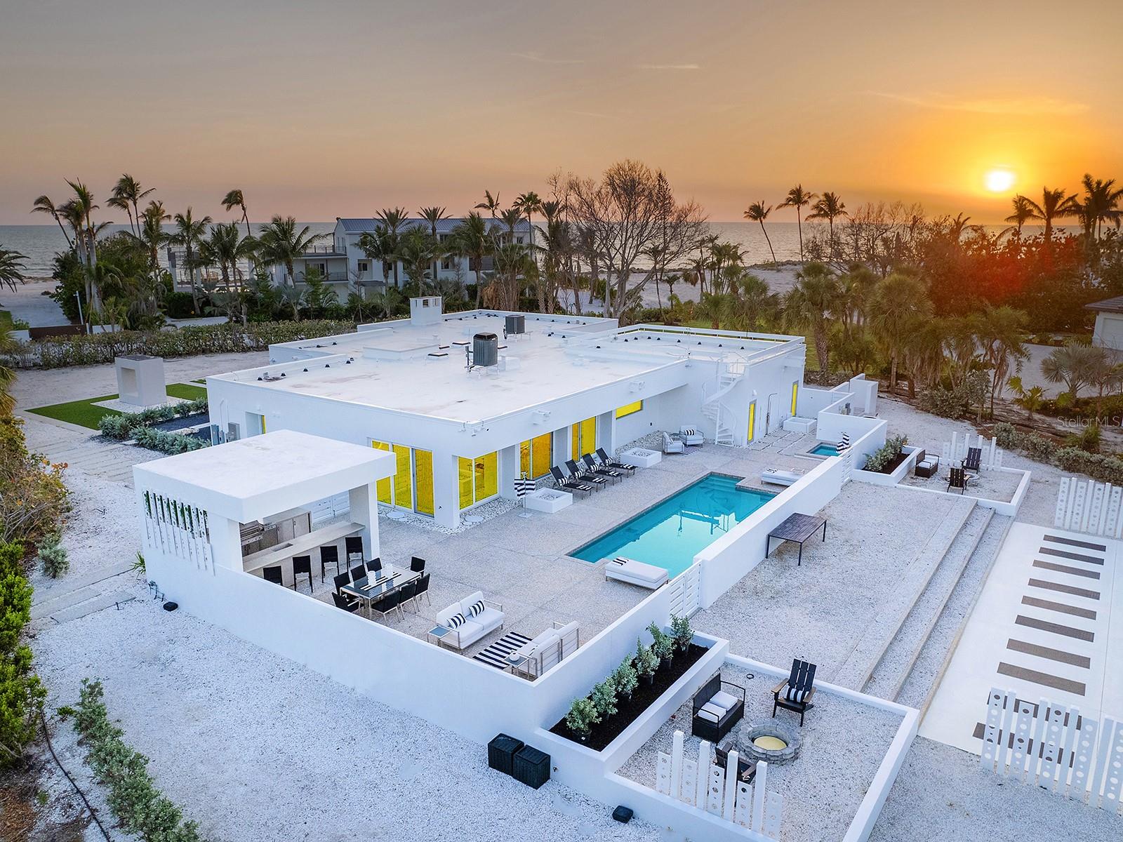 SANDERLING CLUB - Residential Lease