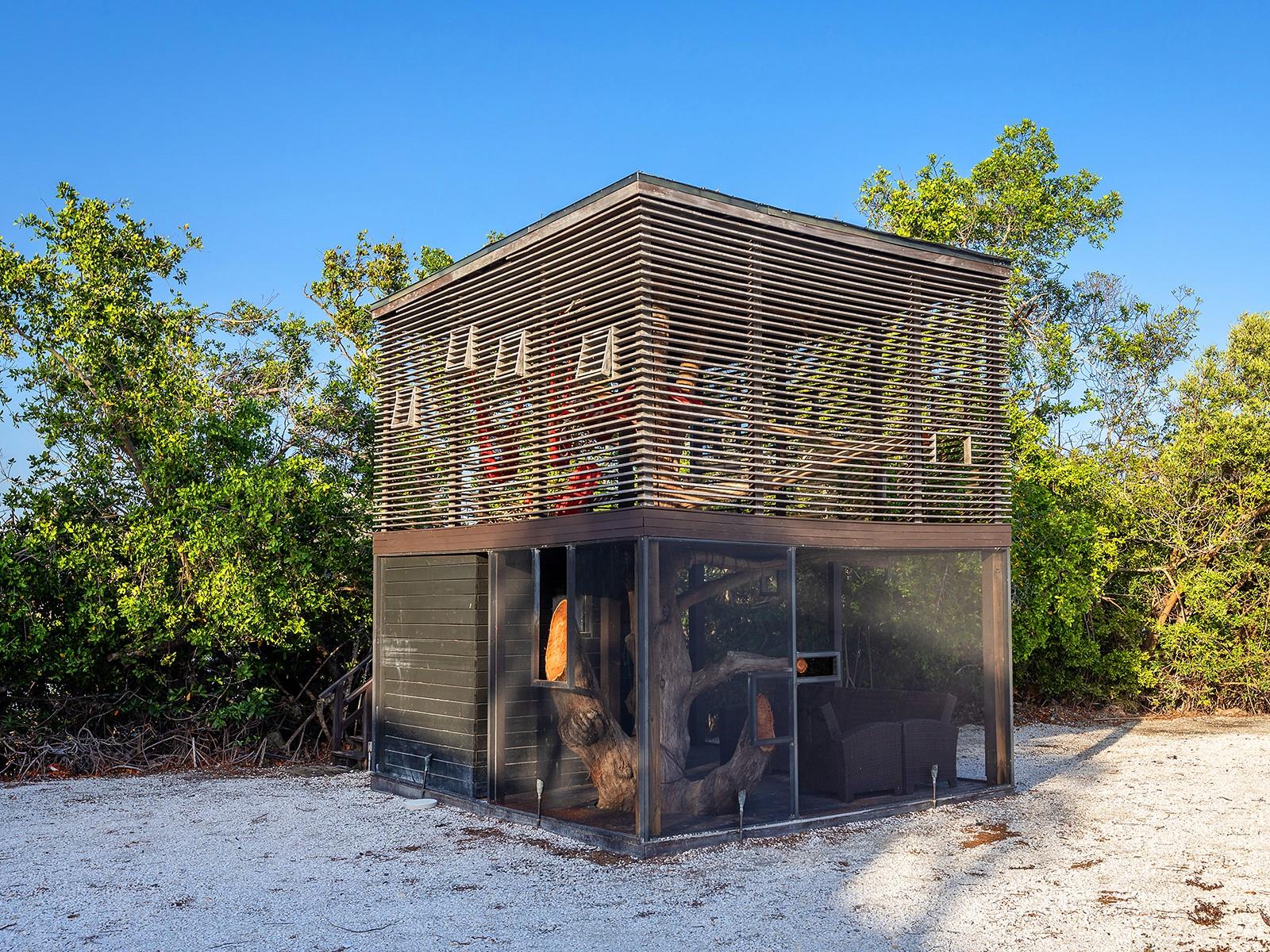 SANDERLING CLUB - Residential Lease