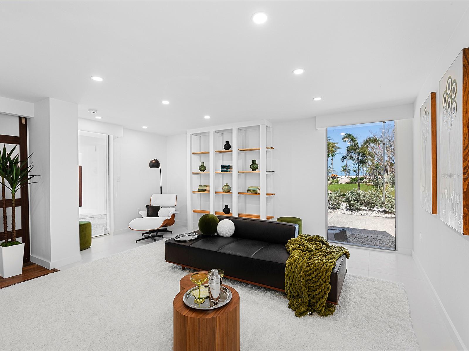 SANDERLING CLUB - Residential Lease