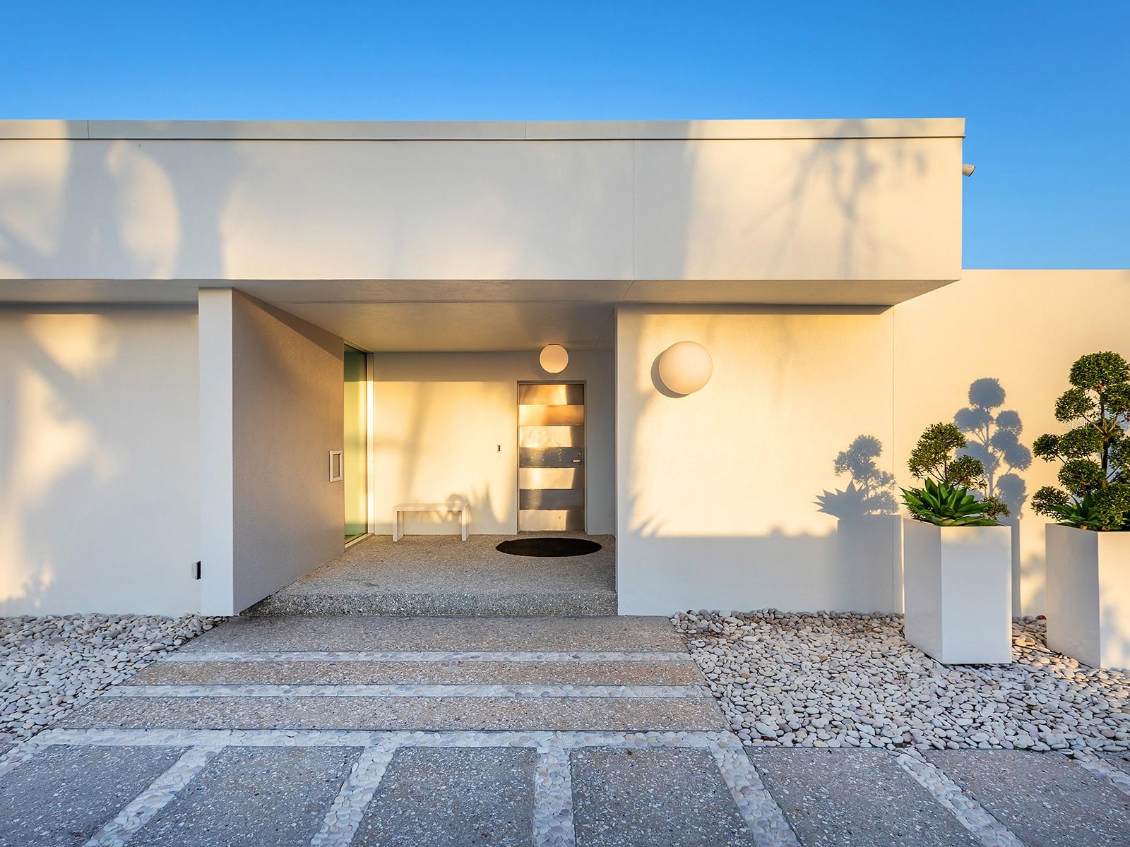 SANDERLING CLUB - Residential Lease