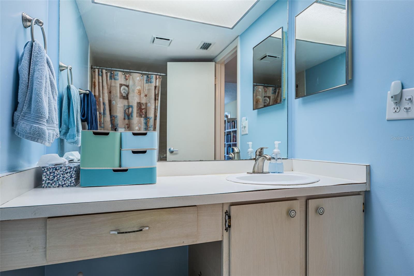 WINSTON PARK NORTHEAST - Residential