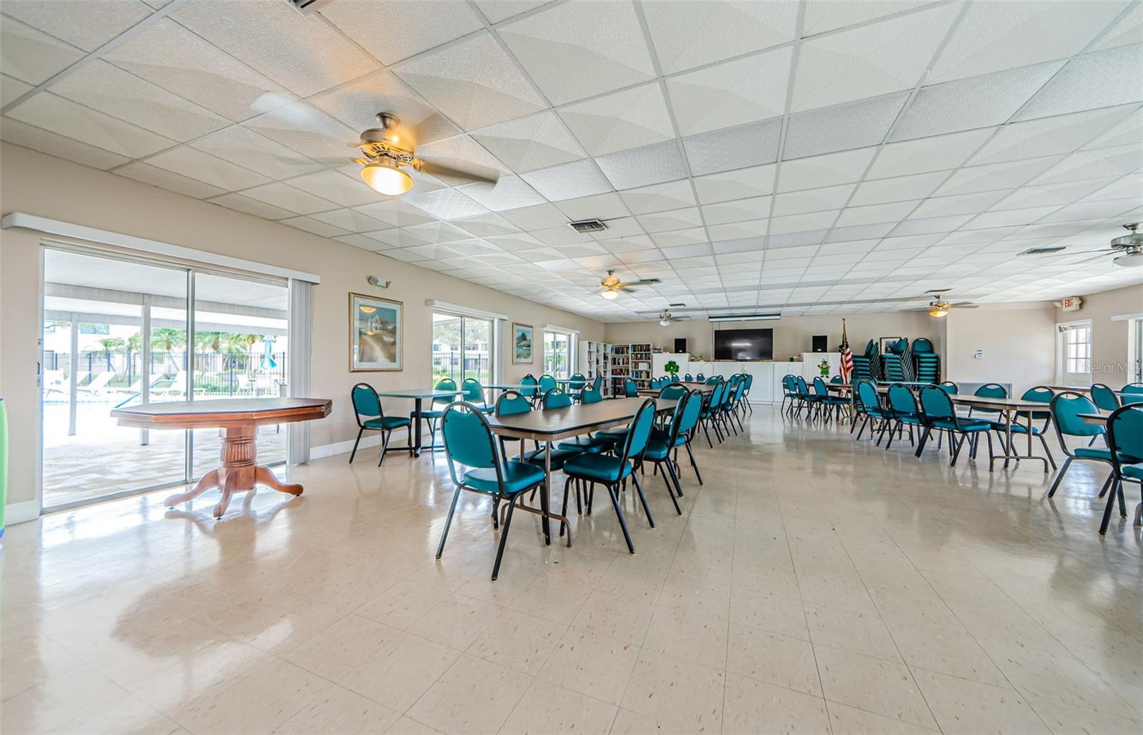 WINSTON PARK NORTHEAST - Residential