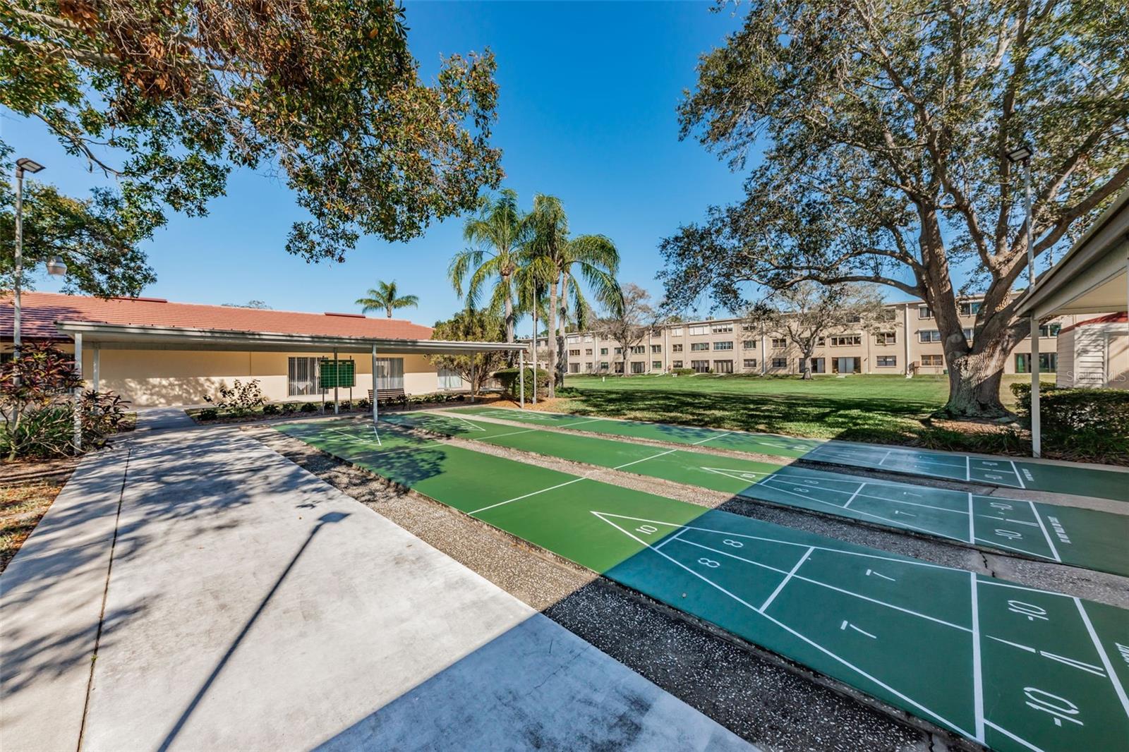 WINSTON PARK NORTHEAST - Residential