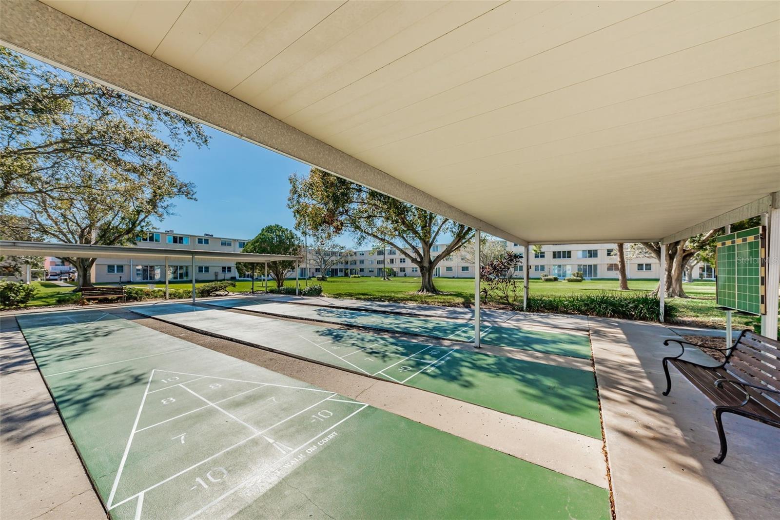 WINSTON PARK NORTHEAST - Residential