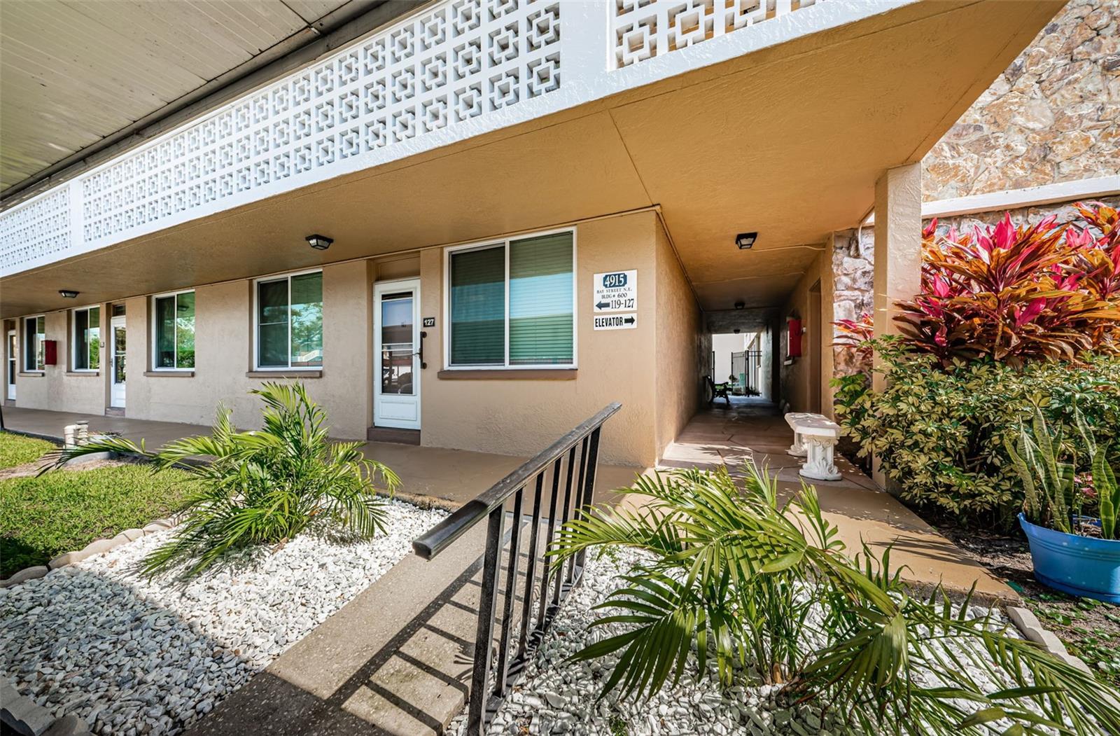 WINSTON PARK NORTHEAST - Residential