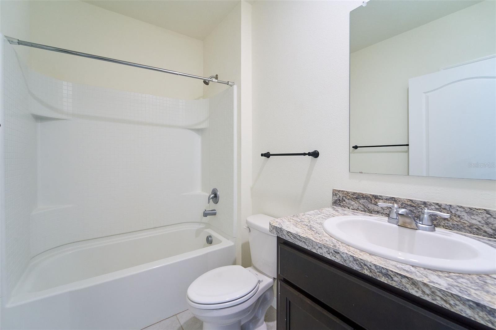 AUBURN GROVE PHASE I - Residential