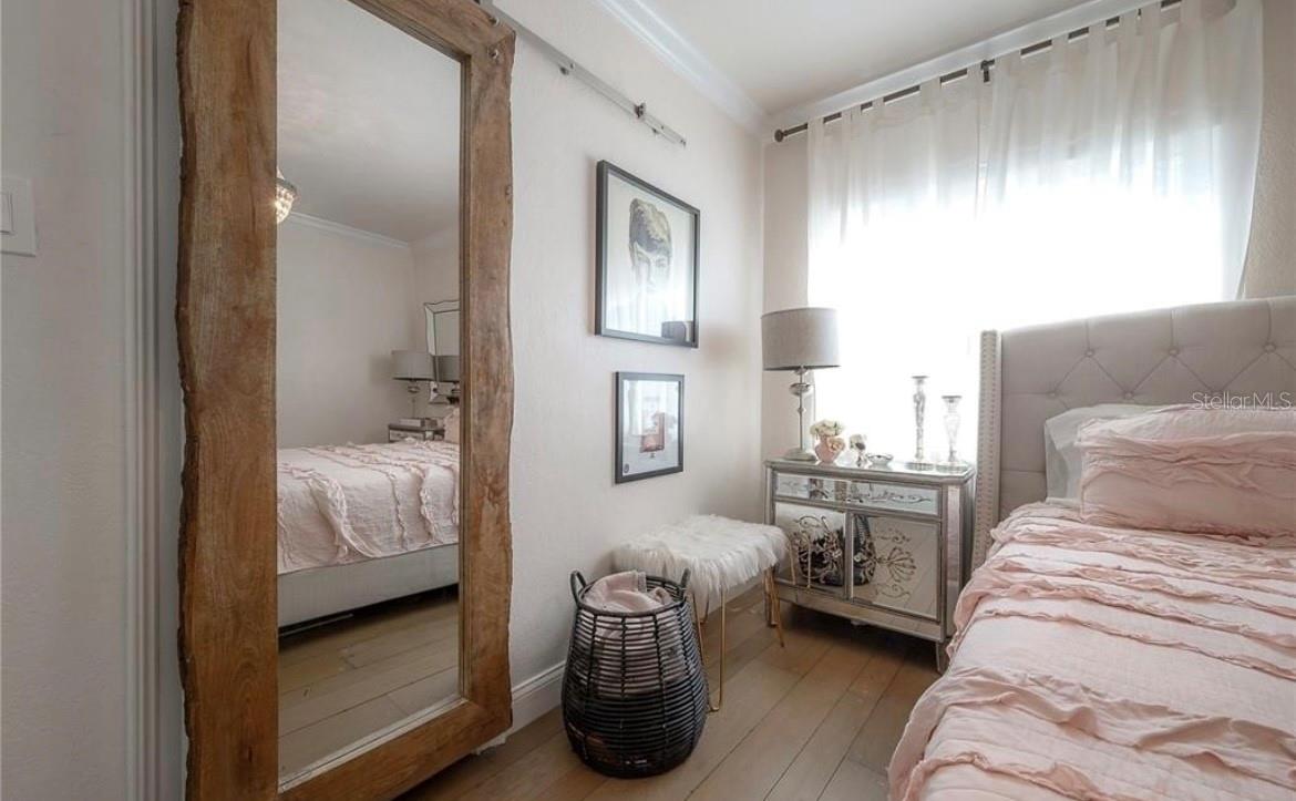 BAYSHORE BEAUTIFUL SUB - Residential