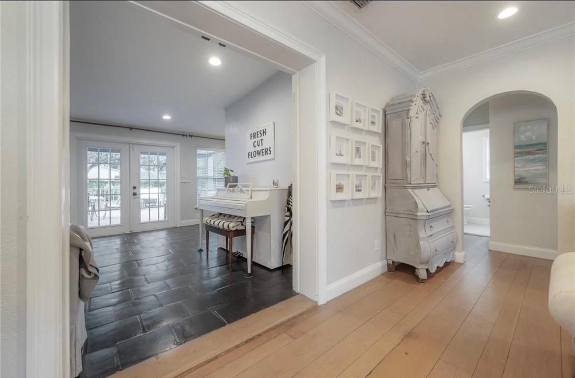 BAYSHORE BEAUTIFUL SUB - Residential